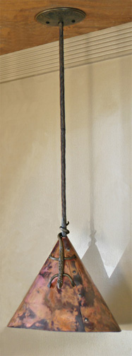 Gecko Pendant Lamp